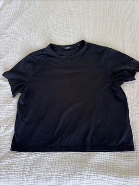 Cuts Clothing Black Short Sleeve Crewneck Tee